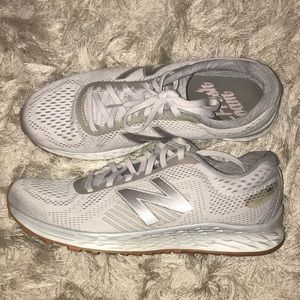 Sneakers- fresh foam NB